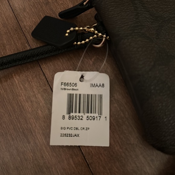 COACH double wristlet - Picture 7 of 7